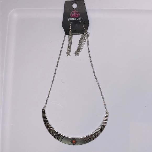 NEW Arizona adventure orange necklace & earrings. - Picture 3 of 4